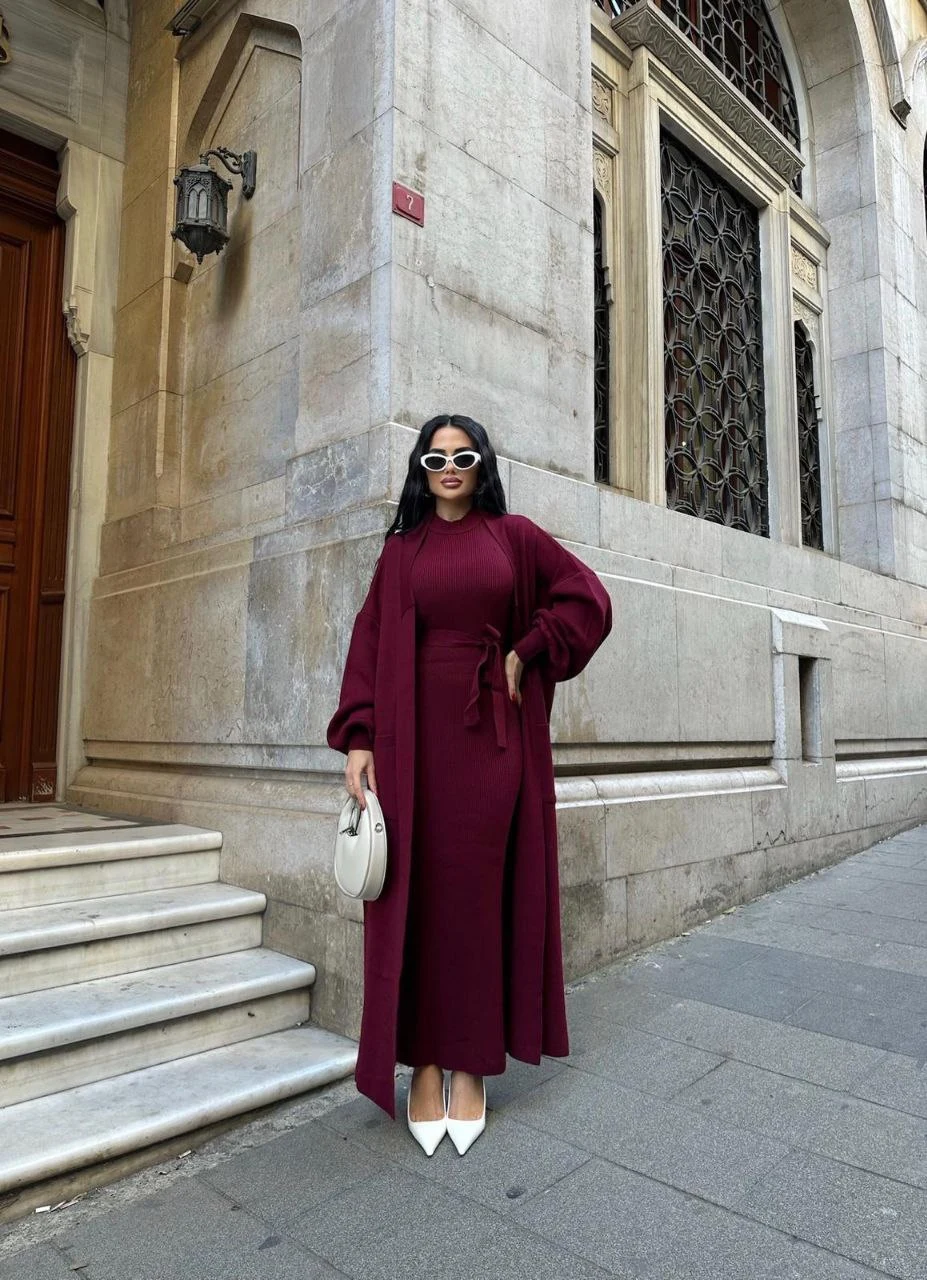 Robe et kimono tricot manches bouffantes